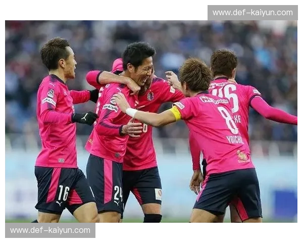 蓝色风暴与红色巨兽：川崎前锋与浦和红钻的宿命对决